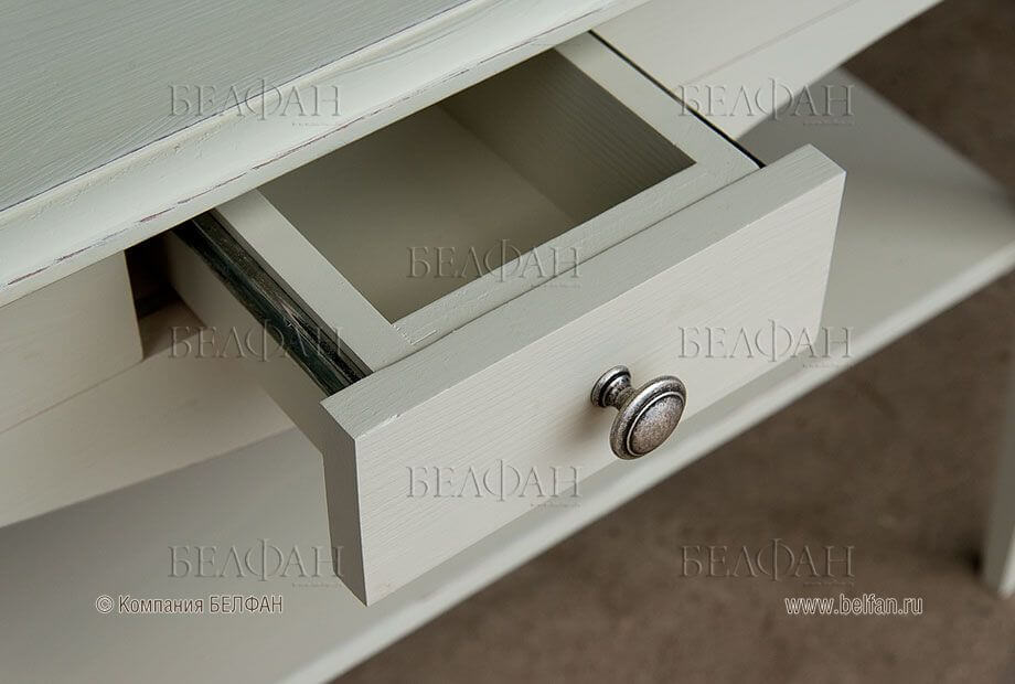 Белая консоль в прихожую: особенности + фото