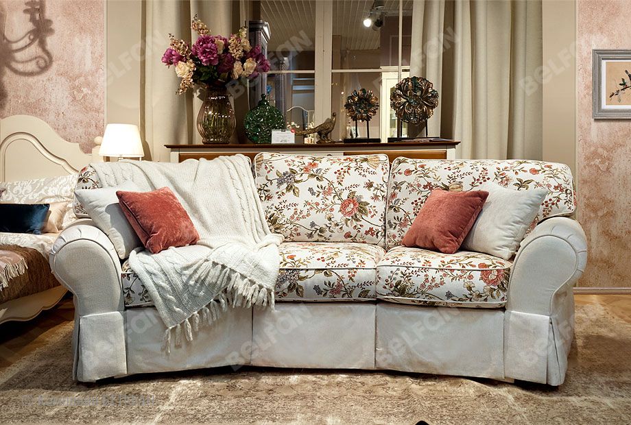 Цветные красочные подушки Cvetnye krasochnye podushki