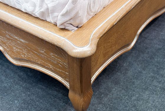 Кровать "Трио" (низкое изножье) массив и шпон дуба 4