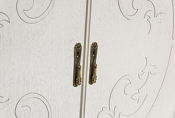 Тумба "Соната" высокая (декор) массив и шпон дуба 11