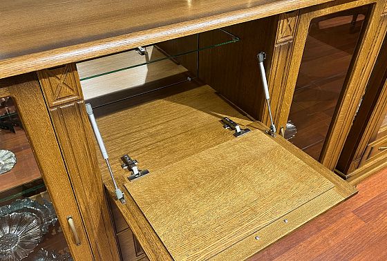 Тумба "Верди Люкс 3/2з" массив и шпон дуба 4