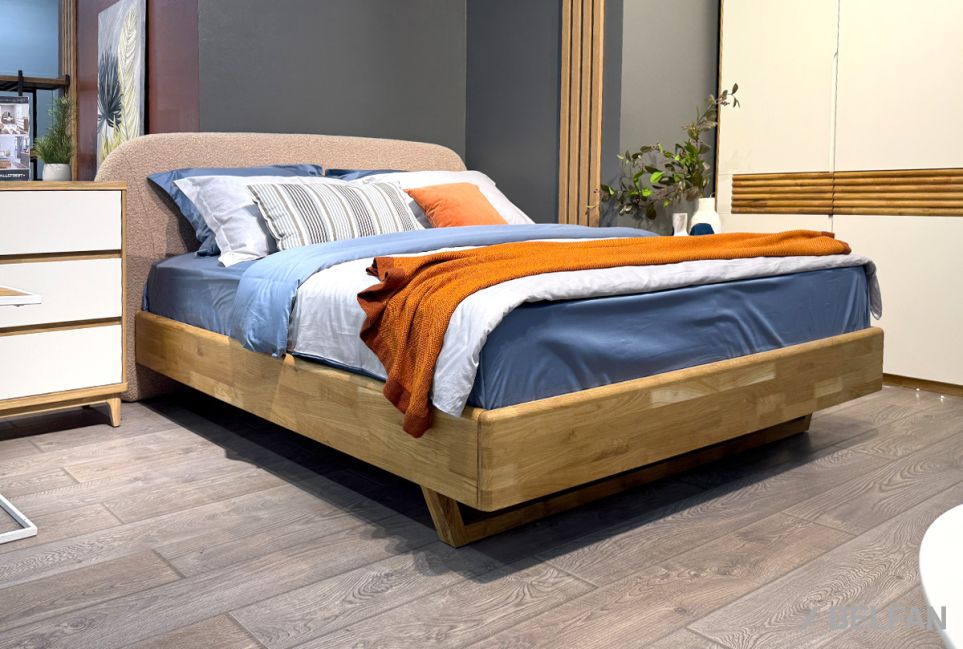 Кровать "Уоллстрит" (мягкое изголовье высокое) массив дуба 4