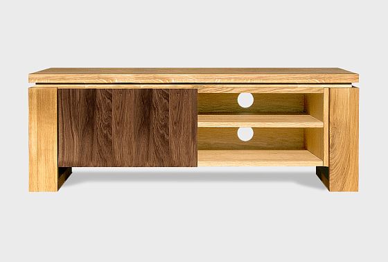 Тумба под ТВ "Берген" В-120 массив и шпон дуба 5