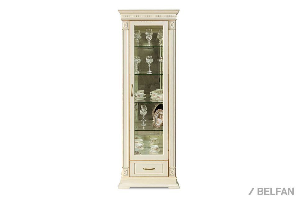 Шкаф с витриной "Верди Люкс 1з" массив и шпон дуба 1