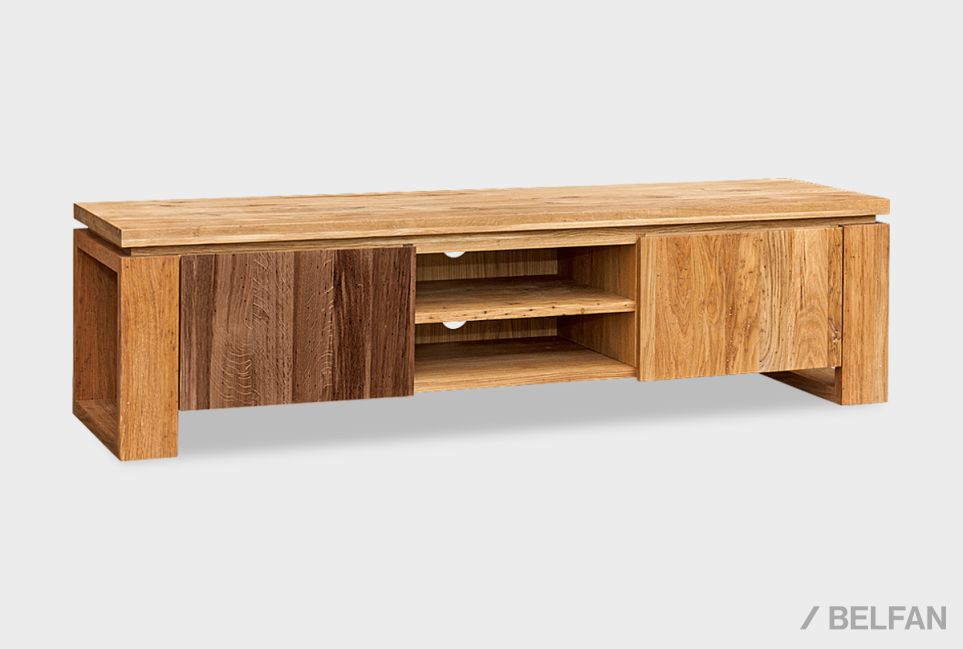 Тумба под ТВ "Берген" В-150 массив и шпон дуба 1