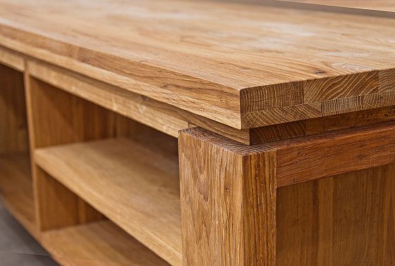 Тумба под ТВ "Берген" В-120 массив и шпон дуба 5