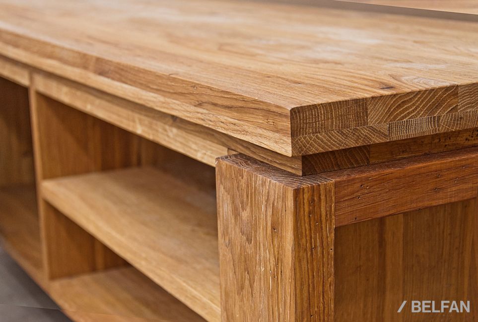 Тумба под ТВ "Берген" В-120 массив и шпон дуба 2