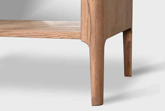 Витрина 1-но дверная "Бергамо" (правая) массив дуба 9