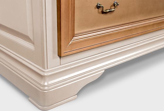 Комод "Оливия" массив и шпон ольхи 13