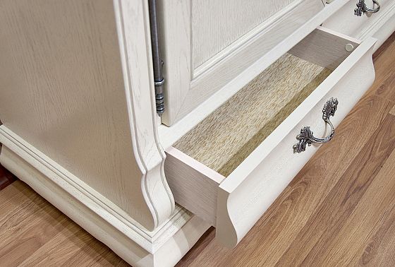 Тумба "Тэфи" 06/01 (глухие и стекл. двери) массив и шпон дуба 4