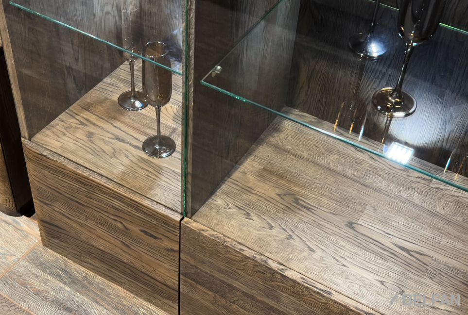 Тумба высокая "Бремен" (стекло) массив дуба 2