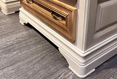 Шкаф с витриной 1-но дв. "Оливия" (левый); *ММ-348-01; пудра