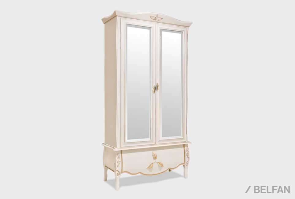 Шкаф для одежды 2-х дв. "Трио" (с зеркалом) массив и шпон дуба 1