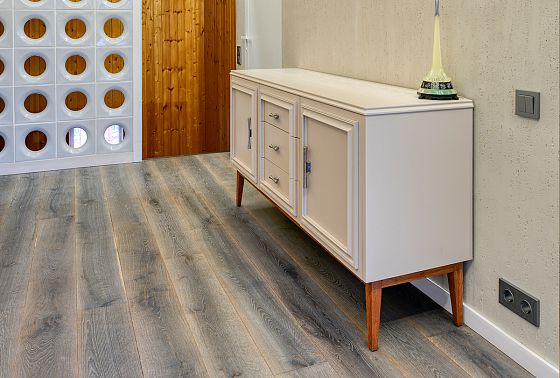 Тумба "Сакраменто" 3 (с ящиками) массив и шпон дуба, МДФ 12