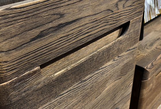 Витрина 1-но дверная "Бремен" (правая) массив дуба 8