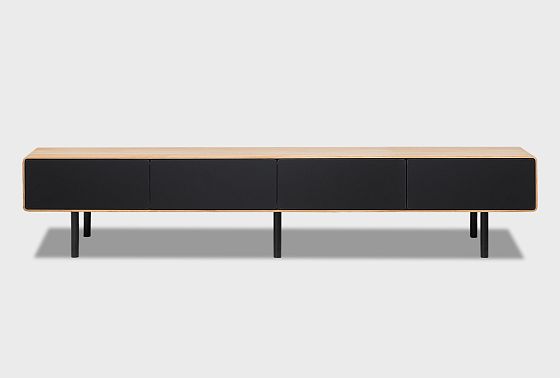 Тумба под ТВ низкая "Норман" 4 массив дуба, МДФ, металл 5