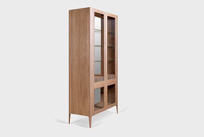 Витрина 2-х дверная "Бергамо"; американский орех