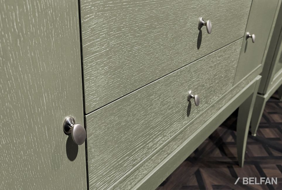 Тумба "Коста" 01 массив и шпон дуба 5