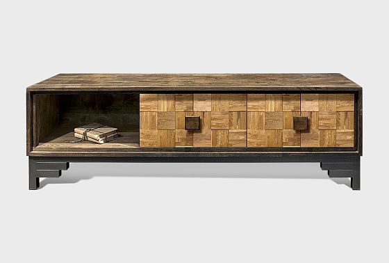 Тумба под ТВ "Куб Дизайн" 3 массив дуба 4