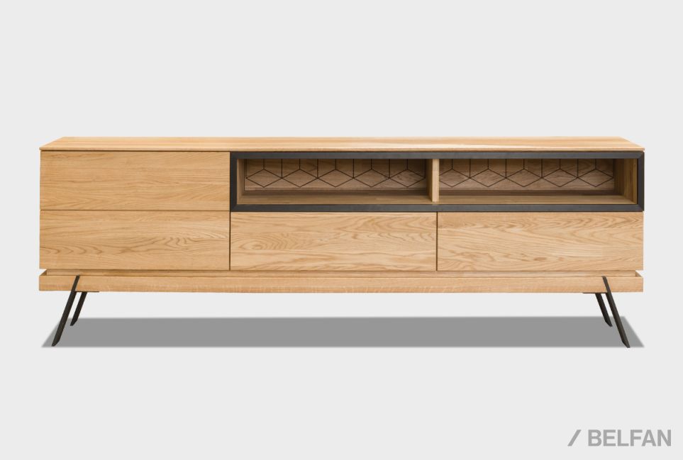 Тумба под ТВ "Этна" 180 (с нишей) массив дуба, металл 6