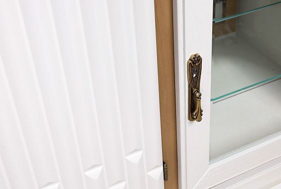 Шкаф навесной 4-х секционный "Армония" массив и шпон дуба 6