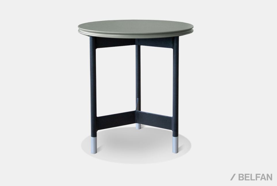 Стол журнальный "Сакраменто" (прикроватный) МДФ, шпон дуба, металл 1