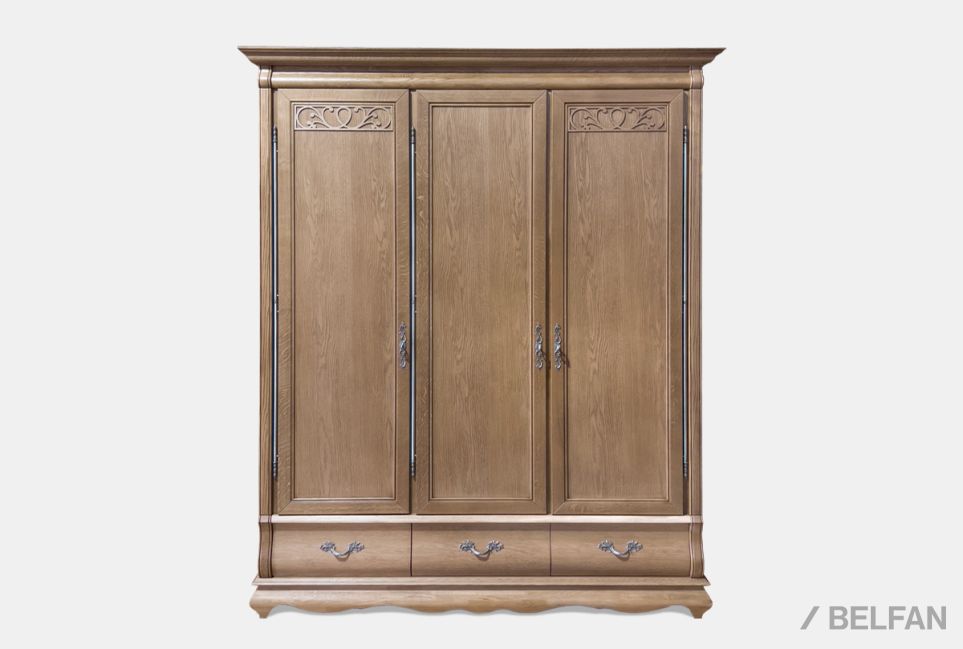 Шкаф для одежды "Тэфи" 3-х дв. без зеркала массив и шпон дуба 3