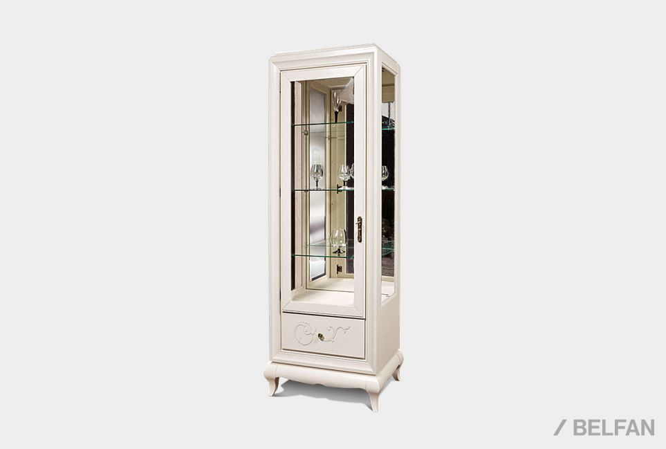 Шкаф с витриной 1-но дв. "Соната" (левый) массив и шпон дуба 1