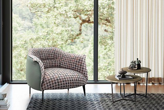 Стол журнальный "Арт" круглый 50 массив дуба, металл 2