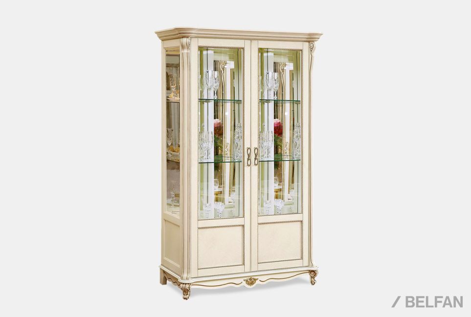 Шкаф с витриной "Алези 2" массив и шпон дуба 1