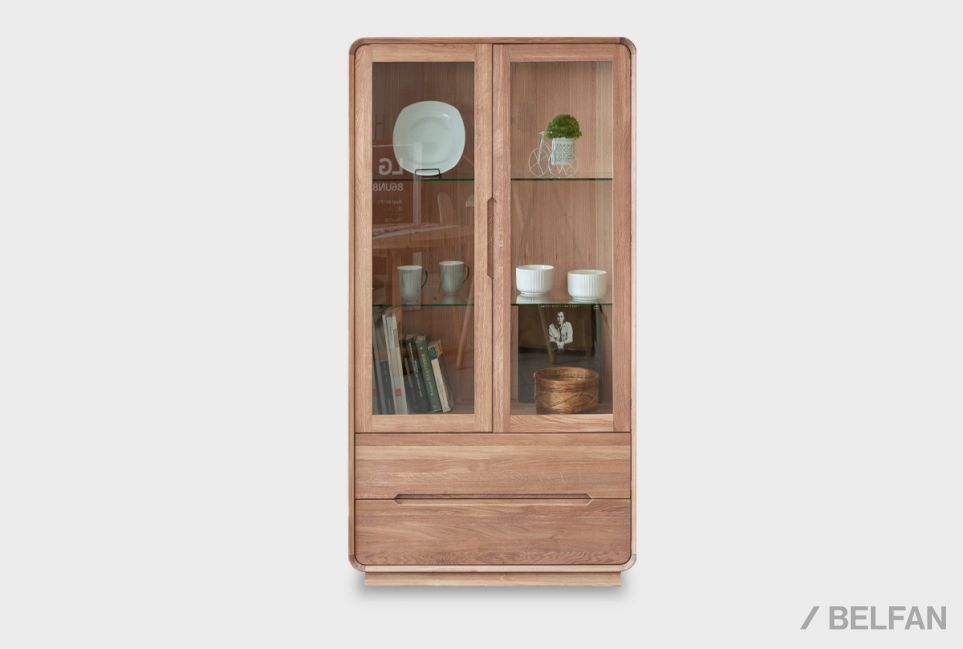 Витрина 2-х дверная "Монблан" массив дуба 2