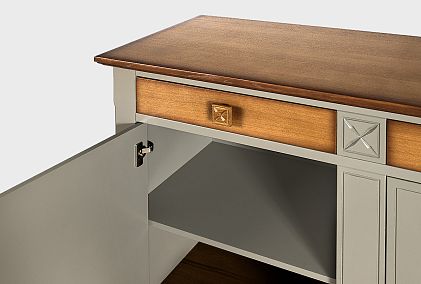 Тумба 3-х дверная "Бриансон"