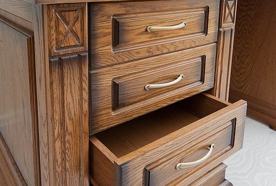 Стол письменный "Верди Люкс 9" массив и шпон дуба 4