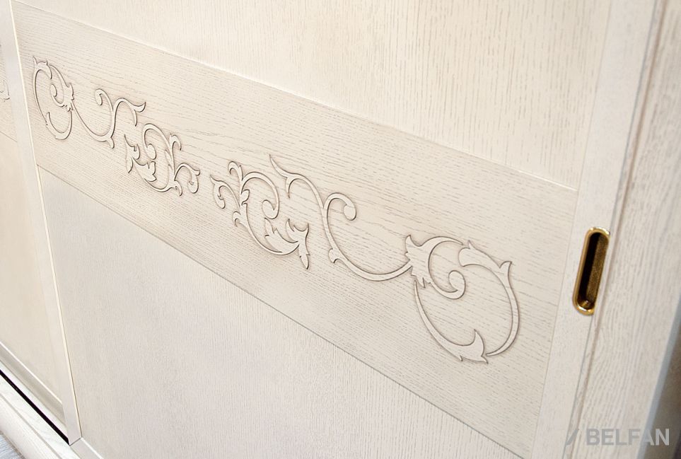 Шкаф-купе для одежды 2-х дв. "Соната" без зеркала (декор) массив и шпон дуба 2