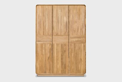 Шкаф для одежды 3-х дверный "Монблан"; бейц-масло