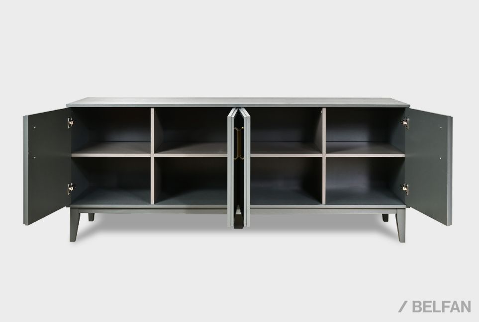 Тумба 4-х дв. "Чикаго" массив и шпон дуба 8