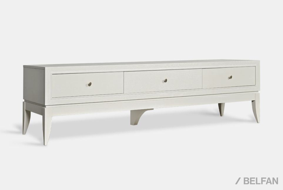 Тумба под ТВ "Коста" массив и шпон дуба 1