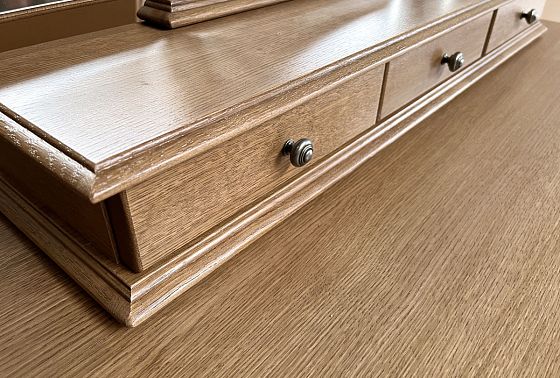 Стол туалетный "Тэфи" массив и шпон дуба 5