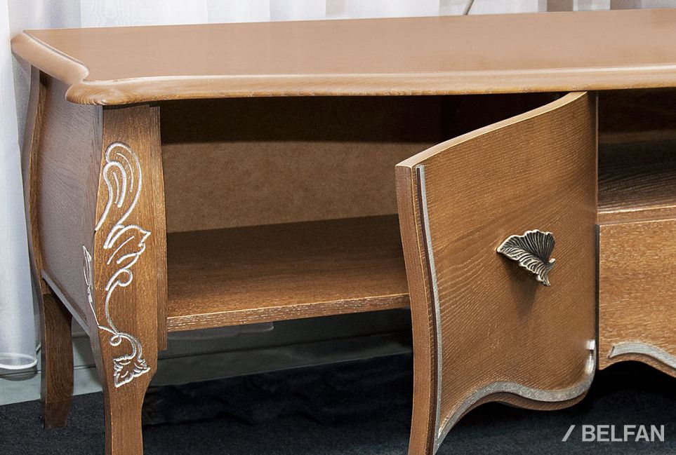 Тумба под ТВ "Трио" массив и шпон дуба 6