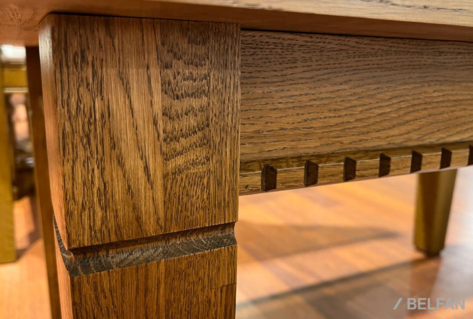 Стол журнальный "Верди Люкс 3" массив и шпон дуба 3