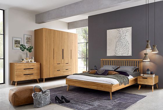 Шкаф для одежды 4-х дверный "Элва" массив и шпон дуба 8