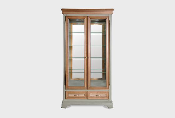 Шкаф с витриной 2-х дверный "Оливия" массив и шпон ольхи 6