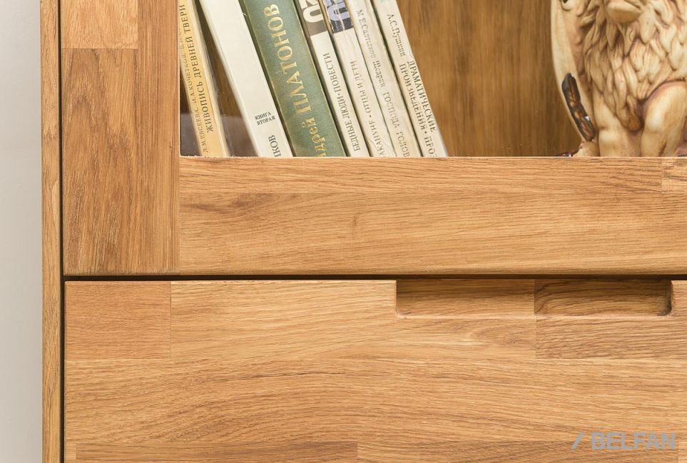 Шкаф с витриной 2-х дверный "Ирвинг" массив дуба 6