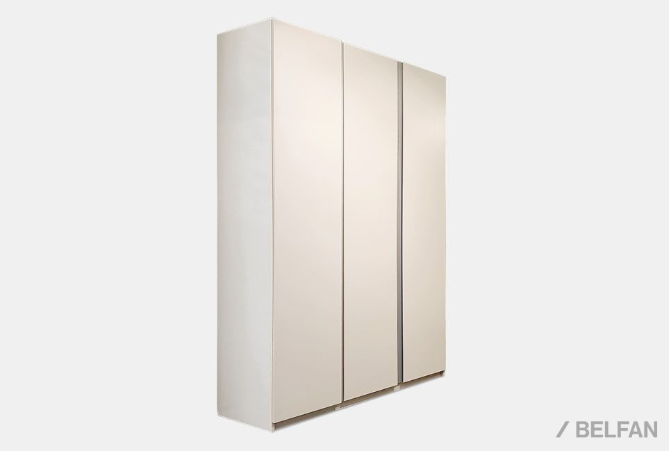 Шкаф 3-х дверный "Сакраменто" МДФ, шпон дуба 1