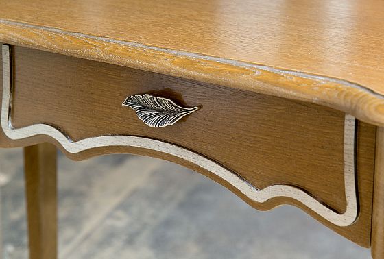 Стол туалетный "Трио" массив и шпон дуба 6