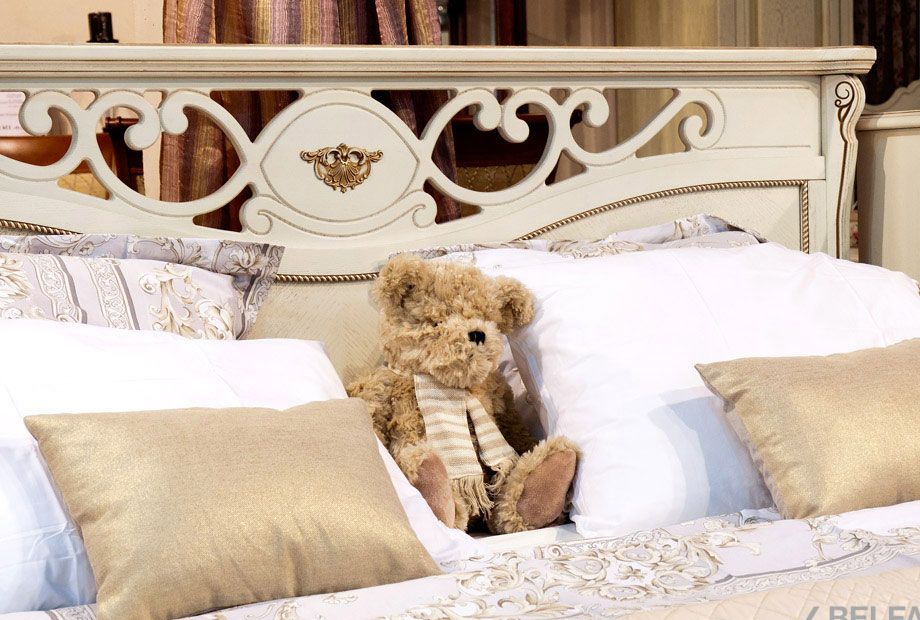 Кровать "Алези" с подьемным механизмом (высокое изножье) массив и шпон дуба 2