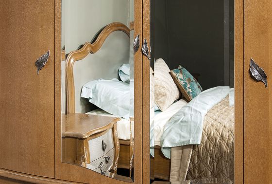 (Трио) Фацет (скошенная грань) на зеркалах