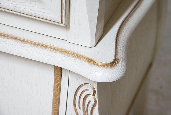 Шкаф с витриной 1-но дв. "Трио" (левый) массив и шпон дуба 8