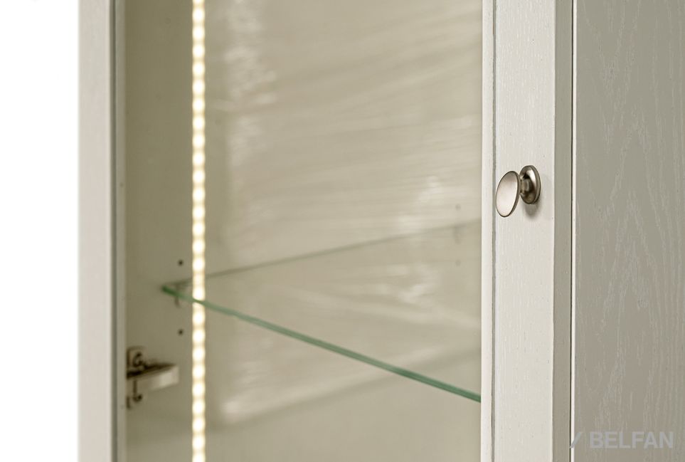 Шкаф с витриной 1-но дв. "Коста" левый (подсветка) массив и шпон дуба 2