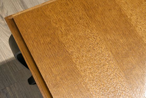 Стол журнальный "Соната" массив и шпон дуба 7